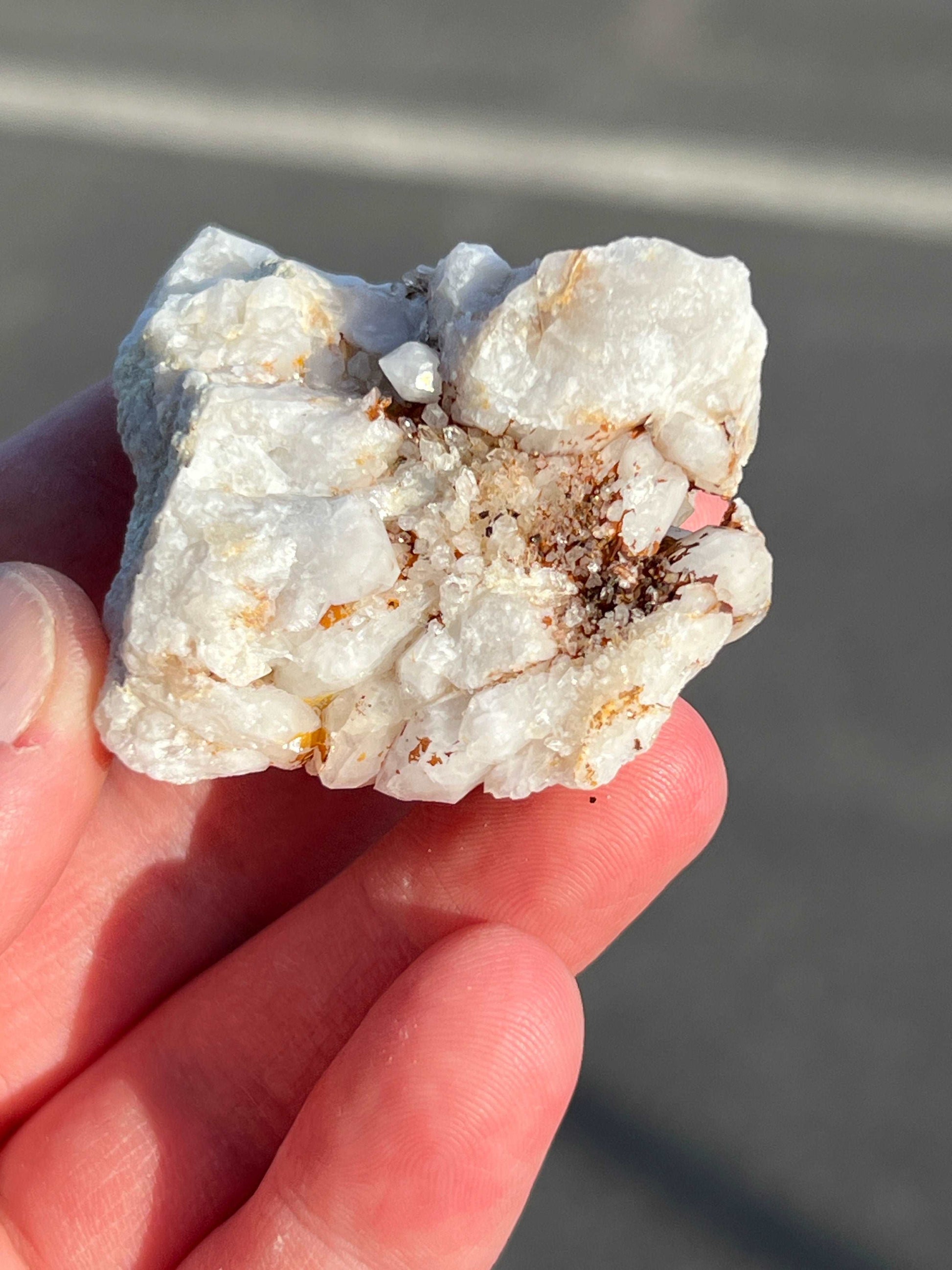 Quartz w/ Iron and Manganese