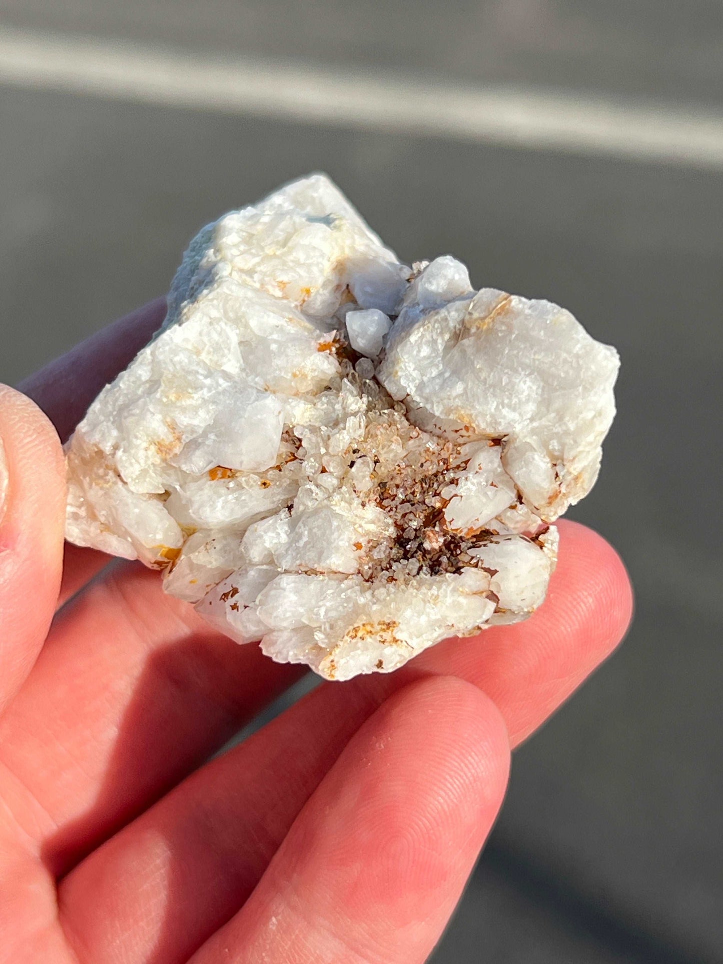 Quartz w/ Iron and Manganese