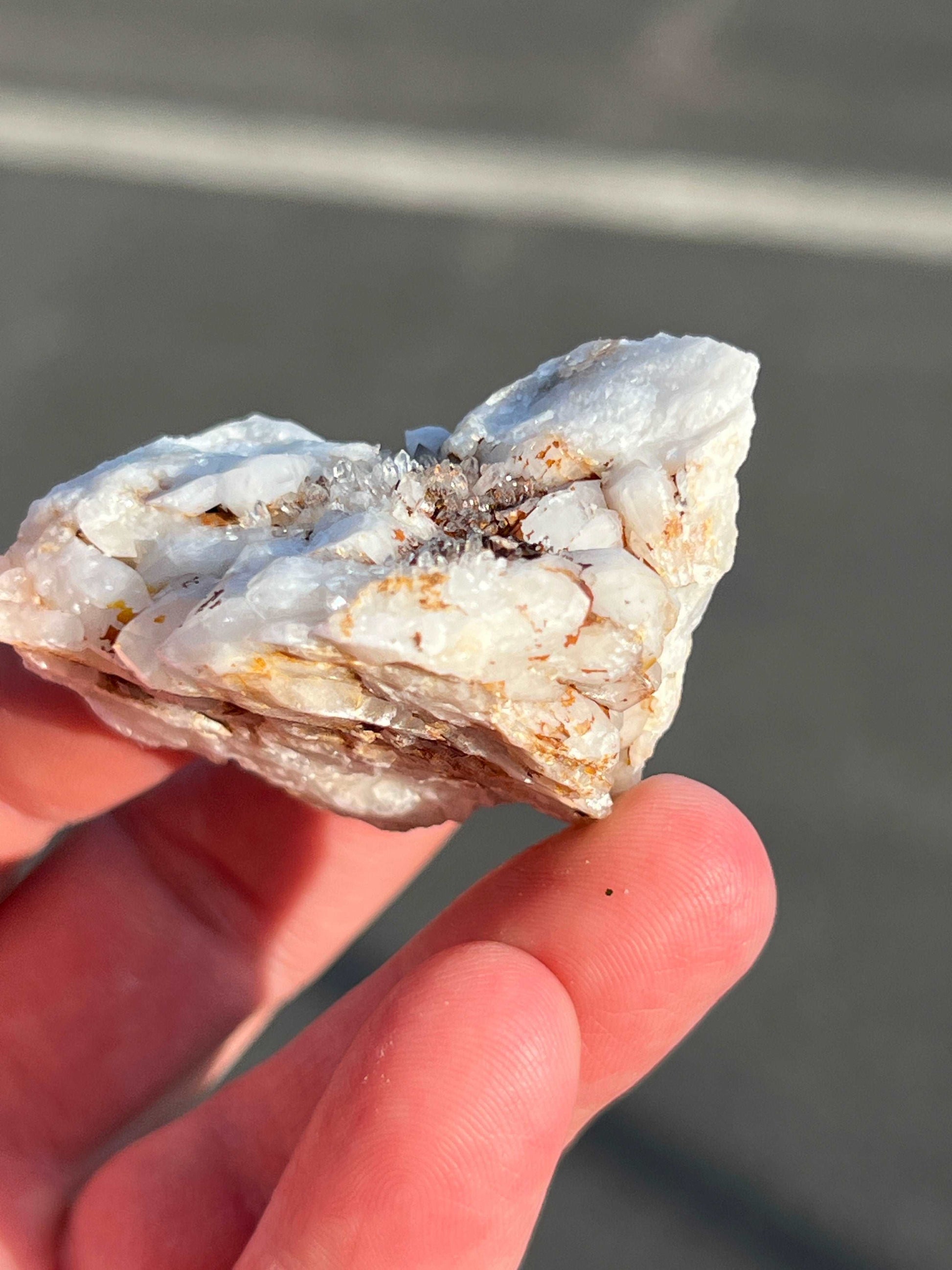 Quartz w/ Iron and Manganese