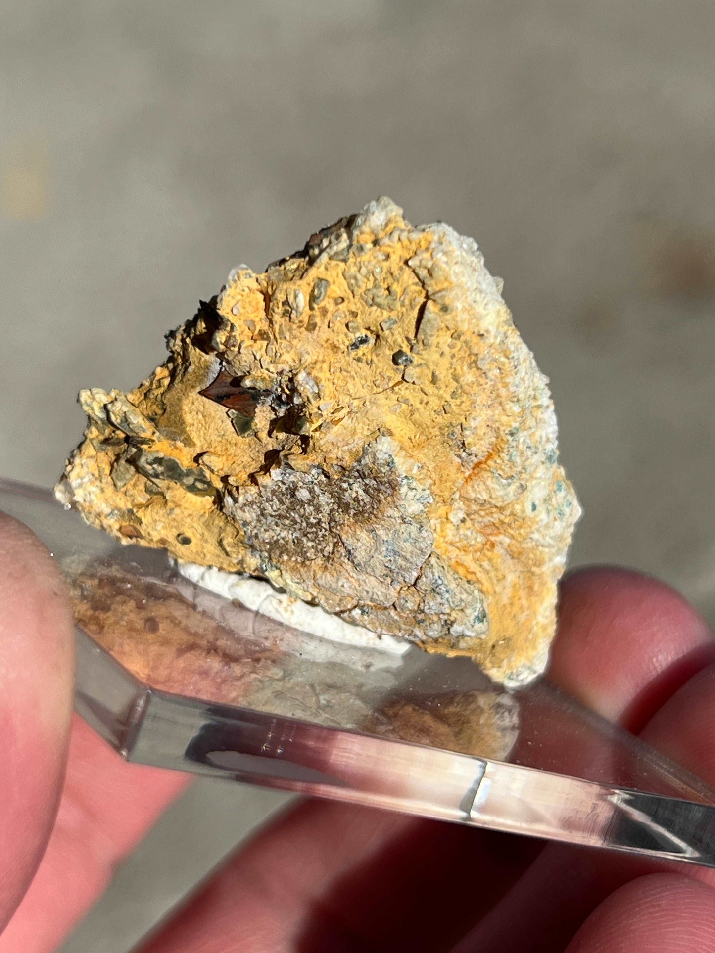 Brookite on Matrix