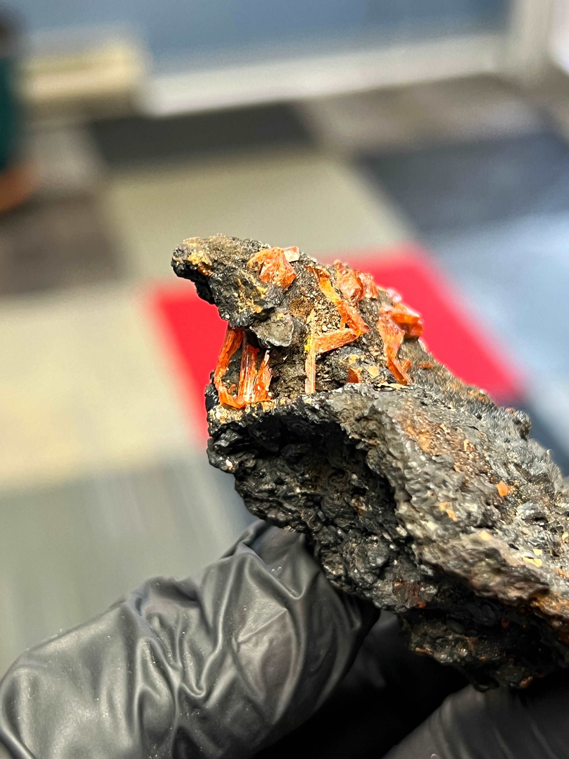 Crocoite on Hematite